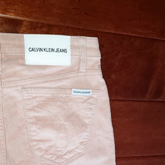 CALVIN KLEIN 2/4 Lightweight Skinny Cords Blush - Picture 3 of 8
